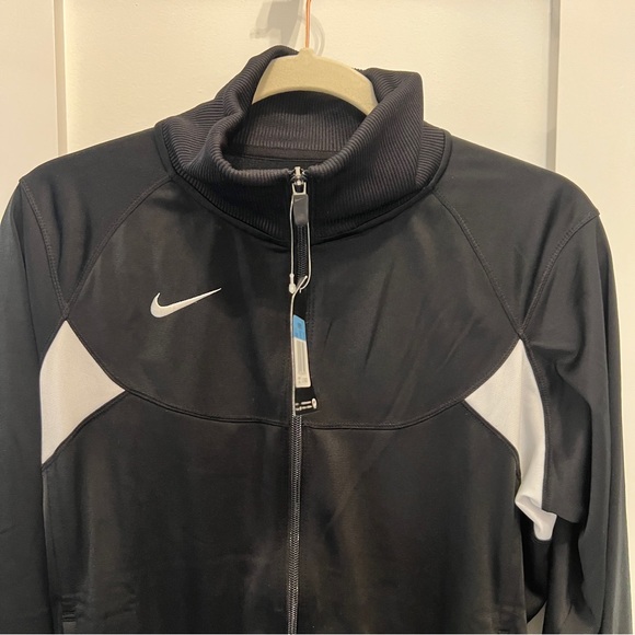 Nike Jacket Size Medium - Picture 6 of 9